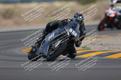 media/Sep-11-2022-SoCal Trackdays (Sun) [[81b7e951af]]/Turn 16 (945am)/